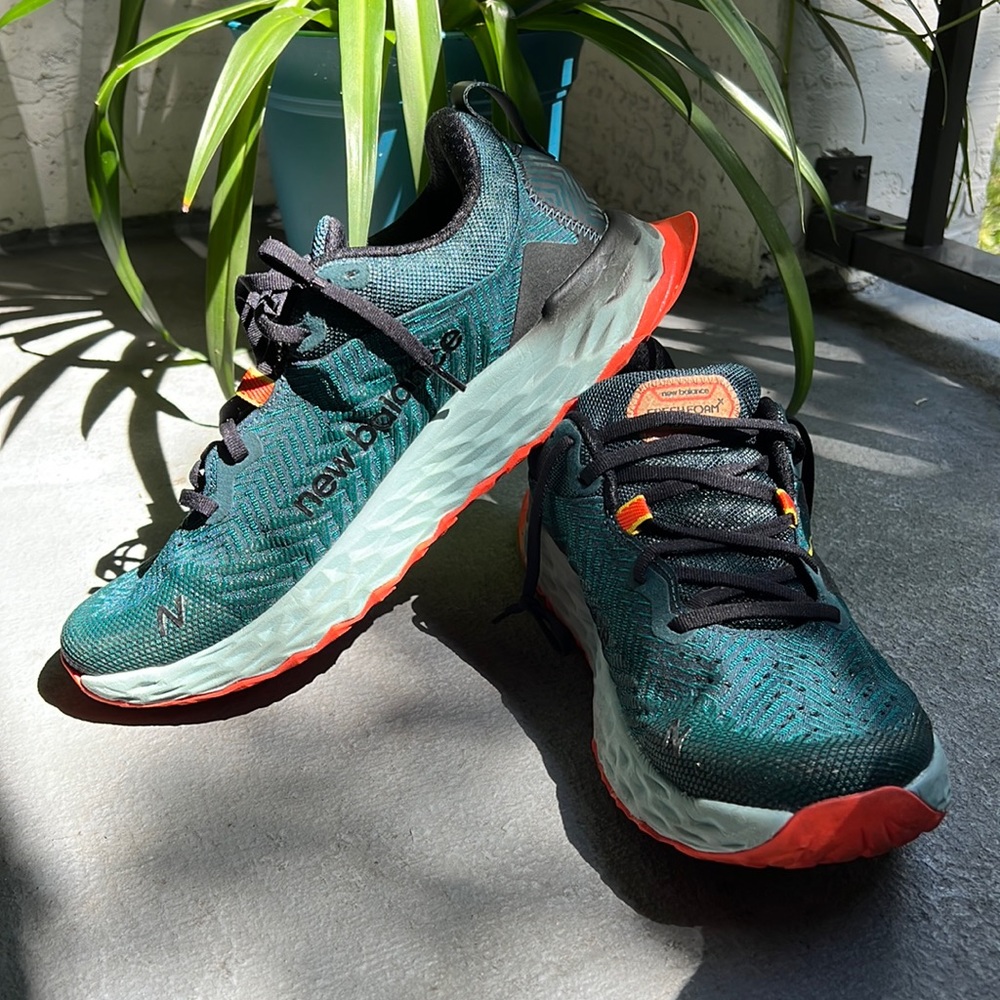 Men’s New Balance Sneakers Size 10.5